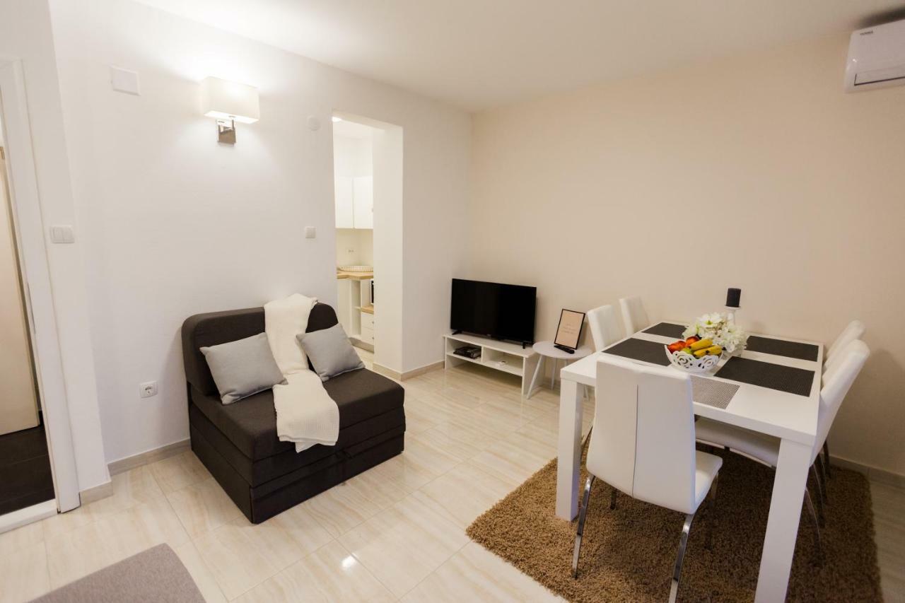 Apartmani Kristijan Цриквениця Екстер'єр фото